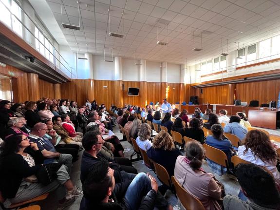 Imagen de la noticia:La Xunta aborda con el personal de la Administración de Justicia en Ferrol la reforma de las oficinas judiciales de Galicia ...