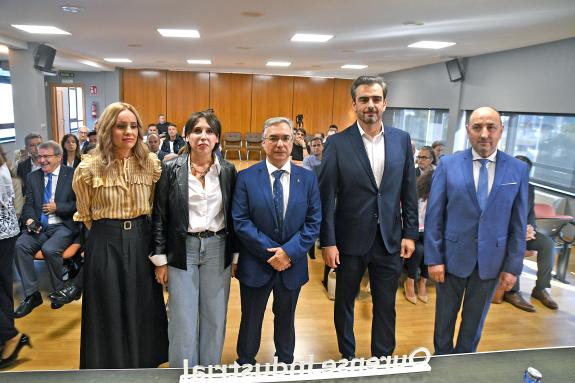 Imaxe da nova:A Xunta pon en valor o transporte de mercadorías para contribuír á competetividade económica da comunidade