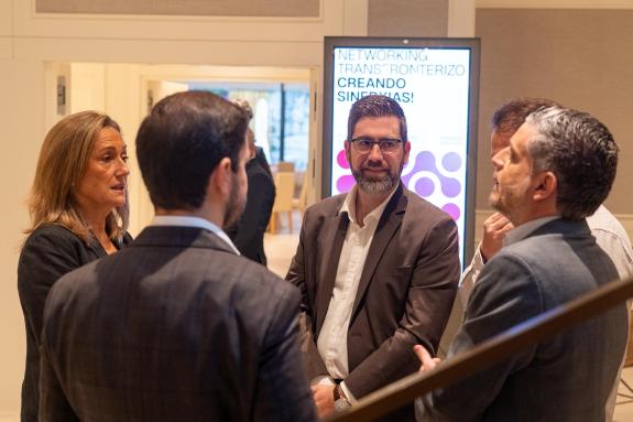 Imagen de la noticia:La Xunta destaca las oportunidades de colaboración transfronteriza entre la juventud gallega y portuguesa a favor del empren...