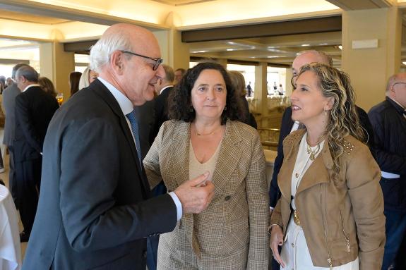 Imagen de la noticia:Belén do Campo destaca la trayectoria profesional y personal de Fernando Suances, ex Fiscal Superior de Galicia, con motivo ...