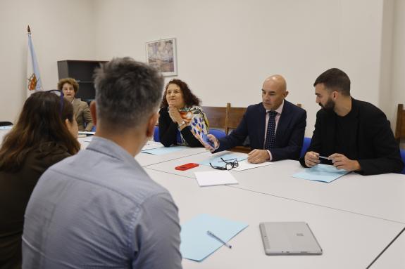 Imagen de la noticia:La Xunta participa en la Comisión provincial de violencia de género de Pontevedra