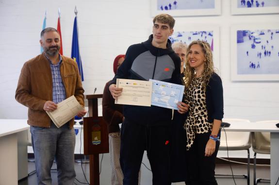 Imagen de la noticia:Aneiros felicita a los 9 alumnos que concluyeron el taller de garantía juvenil Inicia VIII promovido por los ayuntamientos d...