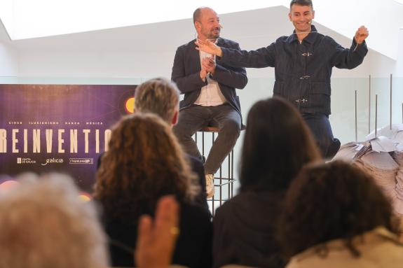 Imagen de la noticia:El espectáculo `Reinventio´ llenará de magia e ilusionismo las siete ciudades como reclamo turístico de la navidad gallega c...