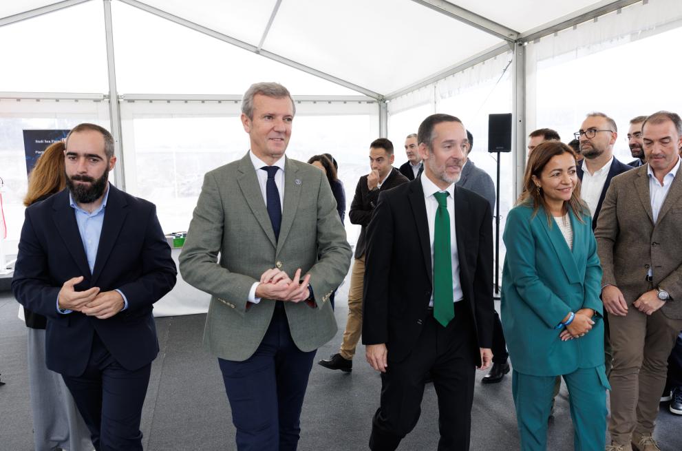 Imaxe 5 de 9 asociada á nova