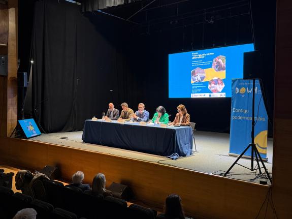 Imagen de la noticia:La Xunta reafirma su compromiso con la participación de las personas con síndrome de Down en todos los ámbitos de la socieda...