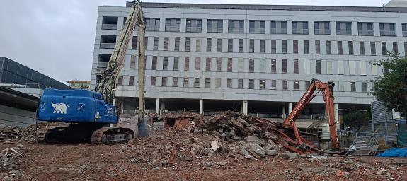 Imaxe da nova:A Xunta finaliza a demolición do edificio do Hotel de Pacientes do Chuac na Coruña