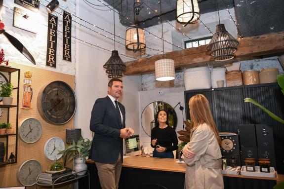 Imagen de la noticia:La Xunta amplía el presupuesto de este año para el Bono Emancípate en 250.000 € y aumenta la cuantía de la convocatoria de 2...