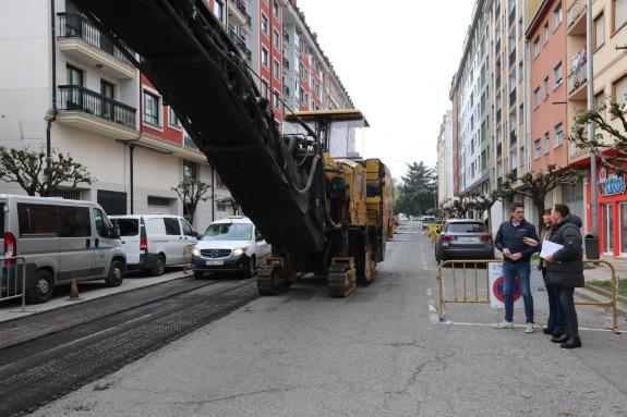 Imaxe da nova:A Xunta inviste 80.300 euros no reforzo do firme da avenida de Becerreá, en Sarria