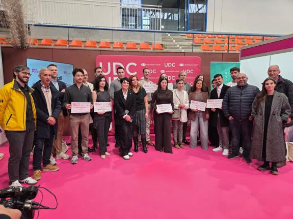 Imagen de la noticia:La Xunta apoya a 1ª Feria de emprendimiento de la Universidade da Coruña y las iniciativas premiadas en el marco de los grad...