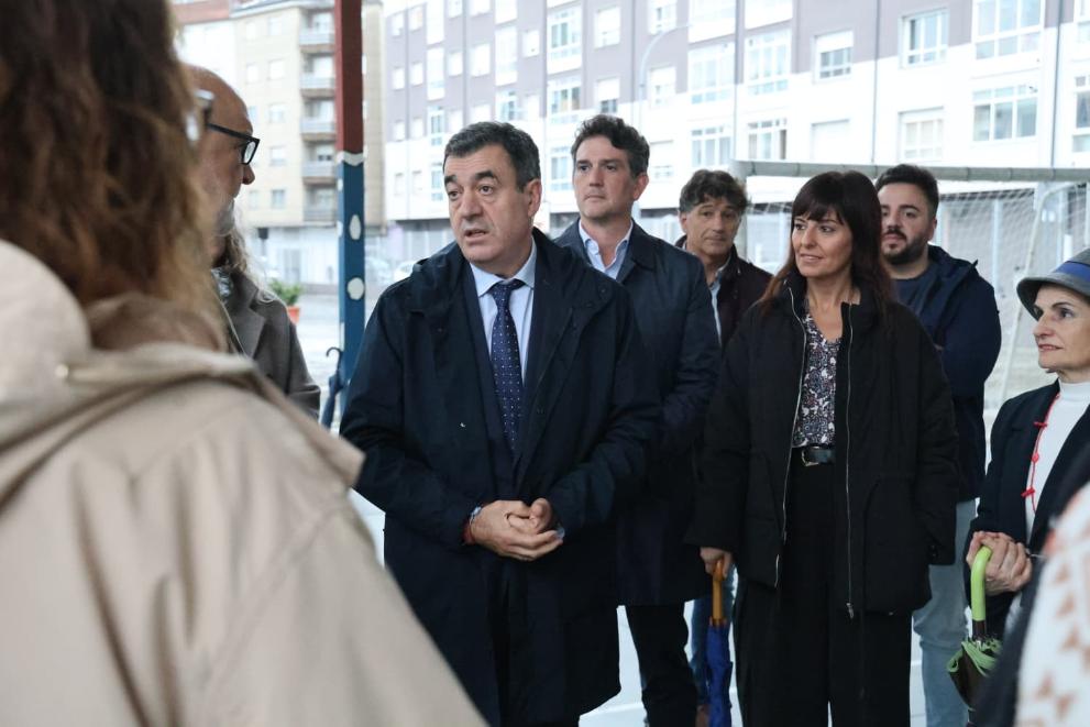 Imaxe 2 de 5 asociada á nova