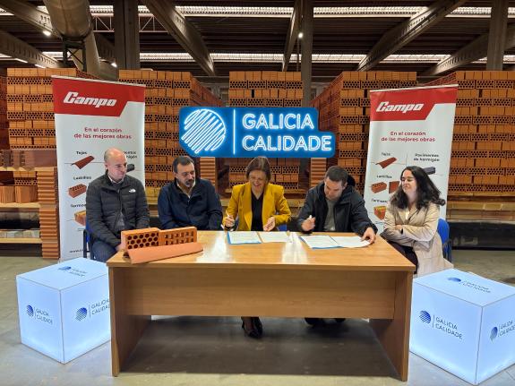 Imagen de la noticia:Cerámica Campo recibe el sello Galicia Calidade por su apuesta por la excelencia y la innovación en la industria cerámica ga...