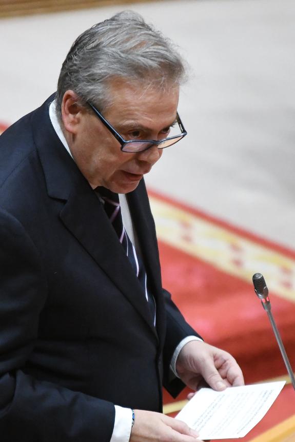 Imaxe da nova:A Xunta avanza que o Servizo de Radioloxía do Hospital do Barco de Valdeorras se reforzará con máis profesionais e a adquisición du...