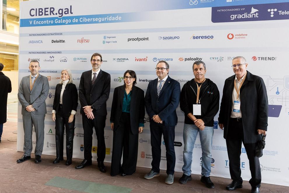 Imaxe 2 de 2 asociada á nova