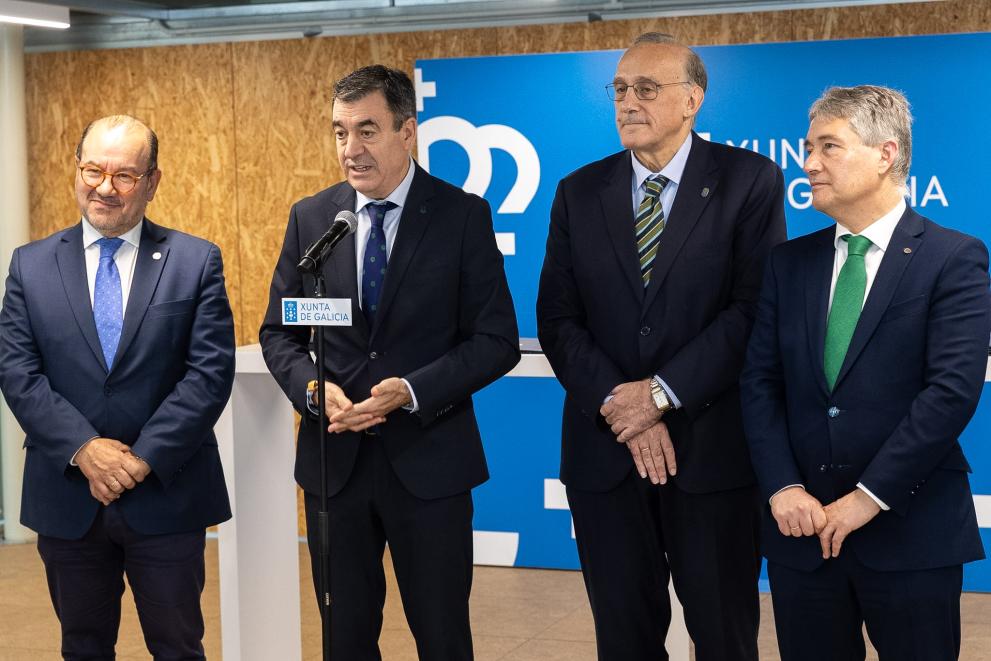 Imaxe 3 de 3 asociada á nova