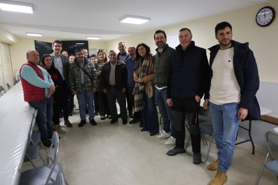 Imaxe da nova:A Asociación de veciños ‘Ombreiro río Miño’ mellorou o seu local social coa apoio da Xunta