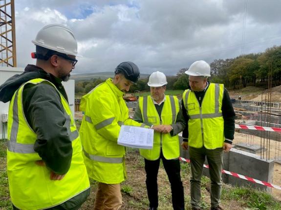 Imaxe da nova:A Xunta avalía o avance das obras da nova residencia e centro de día para persoas maiores de Dozón, nas que inviste 1,5 millóns de ...