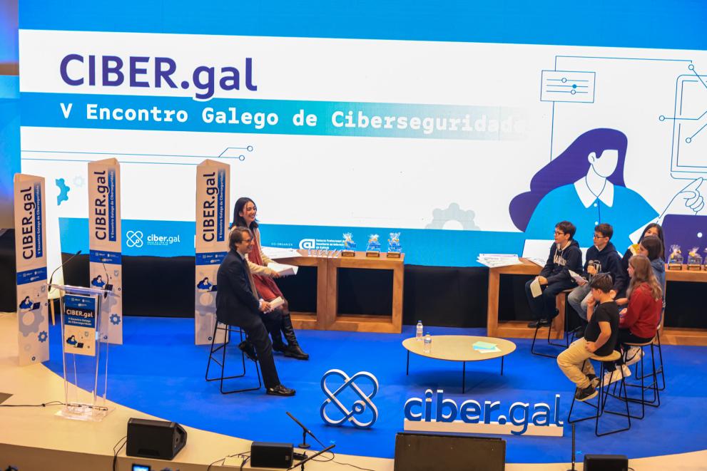 Imaxe 2 de 2 asociada á nova