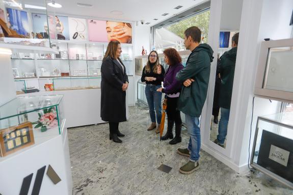 Imaxe da nova:Ortiz destaca o éxito da nova convocatoria do Bono Activa Comercio da Xunta de Galicia esgotado nos dous primeiros días