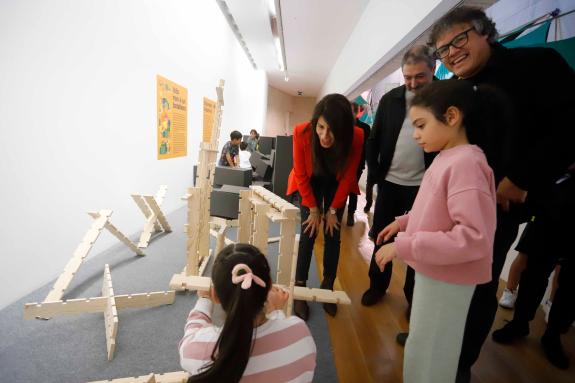 Imaxe da nova:A Xunta pon en valor o  ‘Proxecto Terra’, que cumpre 25 anos educando e xerando espírito crítico nos cativos a partir do ensino da ...