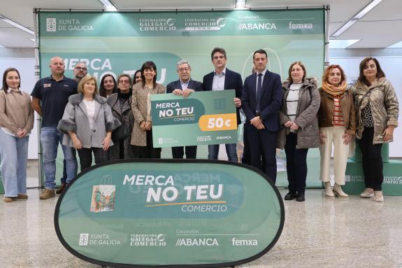 Imagen de la noticia:La Xunta entrega los premios de la décima edición de la campaña Compra en tu comercio en Lugo