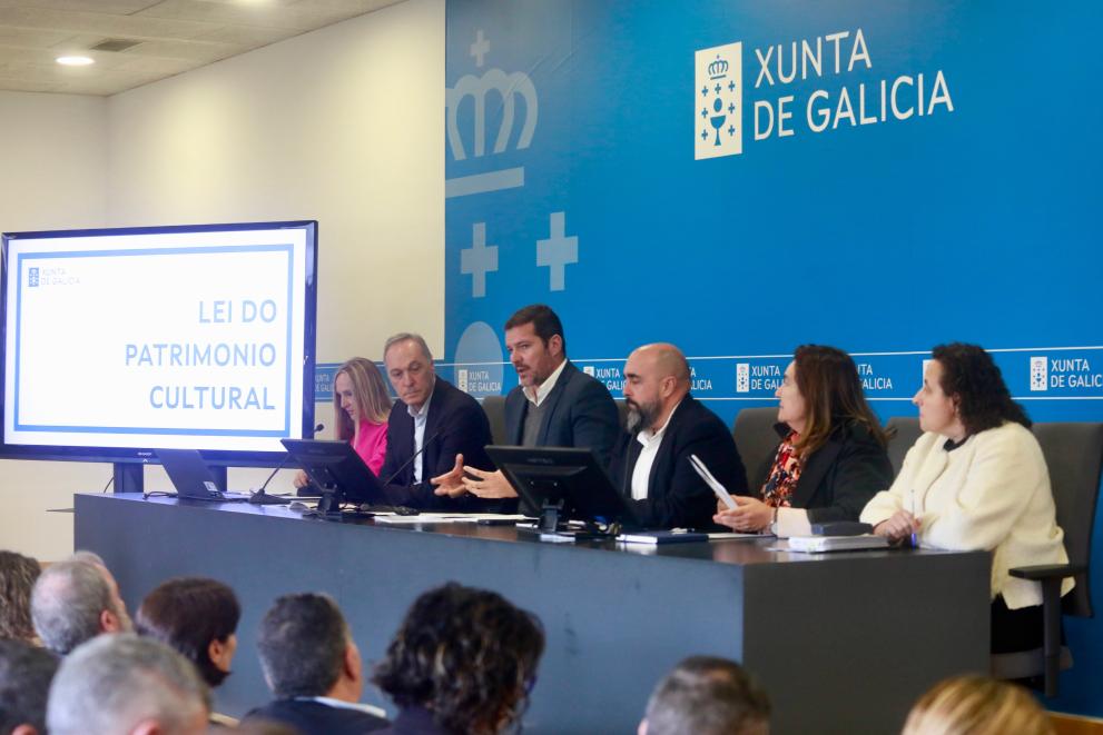 Imaxe 3 de 3 asociada á nova