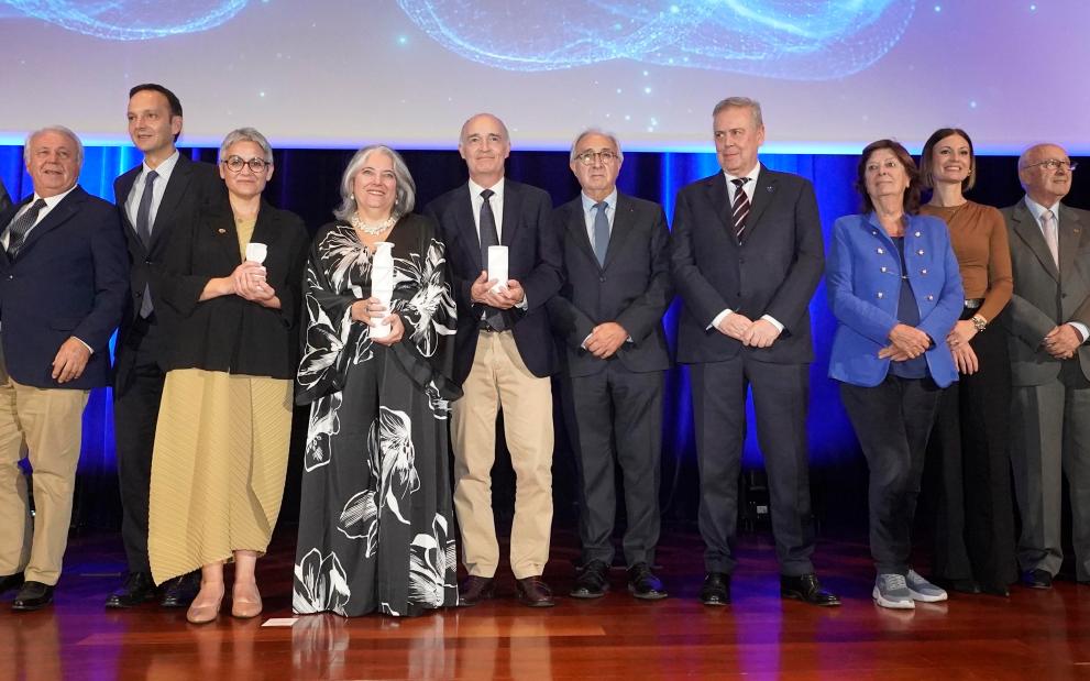Imaxe 4 de 4 asociada á nova