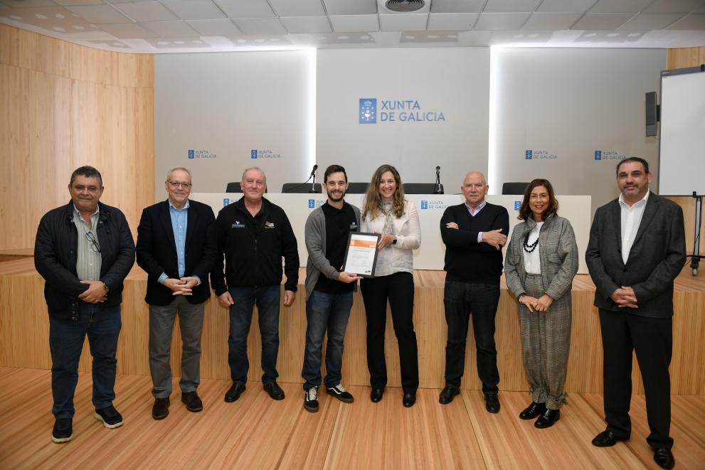 Imaxe 3 de 3 asociada á nova
