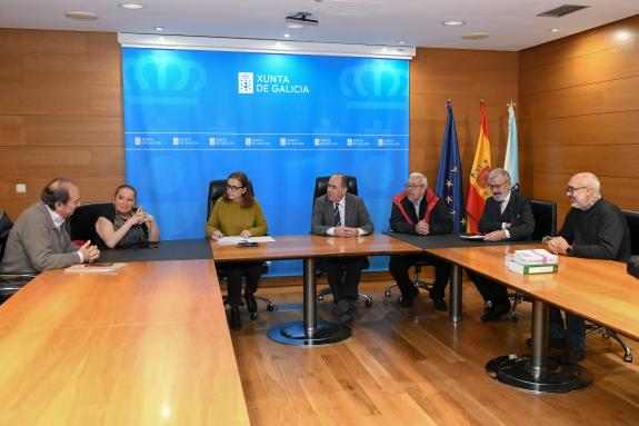 Imaxe da nova: A Xunta reúnese cos Bancos de Alimentos para abordar diferentes cuestións relativas o seu funcionamento