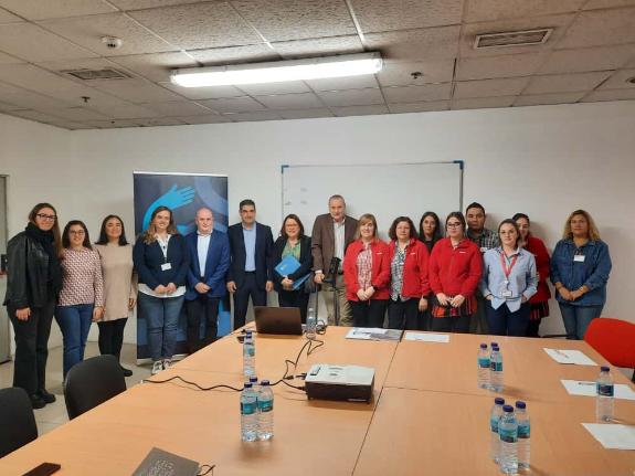 Imagen de la noticia:La Xunta apoya la formación sobre compra asistida para personas con discapacidad de cara a garantizar el acceso a productos ...