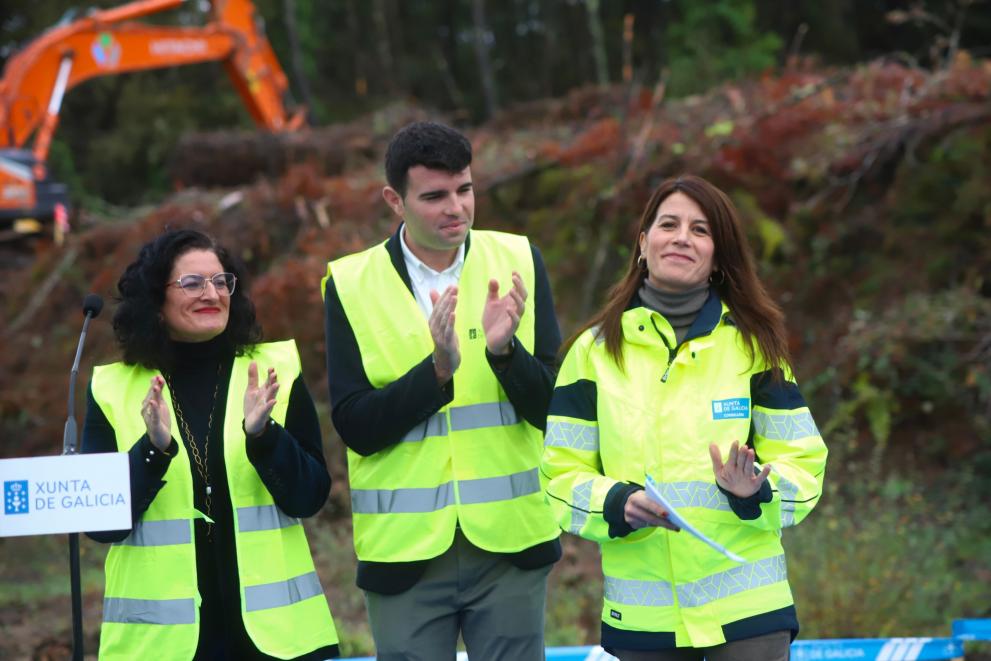 Imaxe 2 de 3 asociada á nova