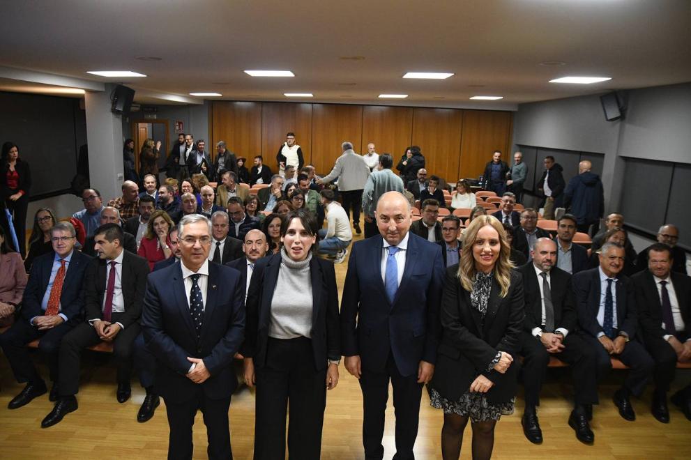Imaxe 2 de 6 asociada á nova