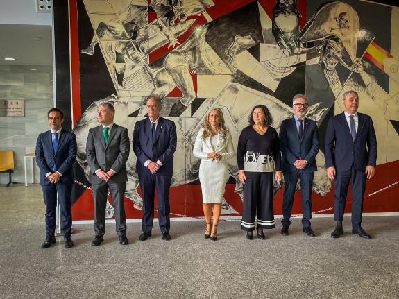 Imaxe da nova:As delegadas da Xunta en Ferrol e A Coruña e o xerente do Sergas participan en Ferrol no ‘XVII Encontro Médico’ do colexio oficial ...