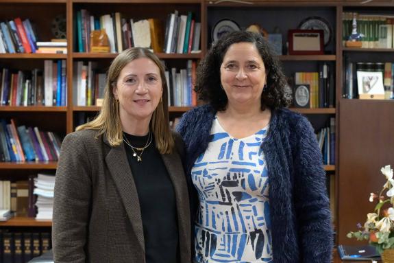 Imagen de la noticia:Belén do Campo y la alcaldesa de Boimorto analizan los distintos proyectos comprometidos en el ayuntamiento gracias al apoyo...