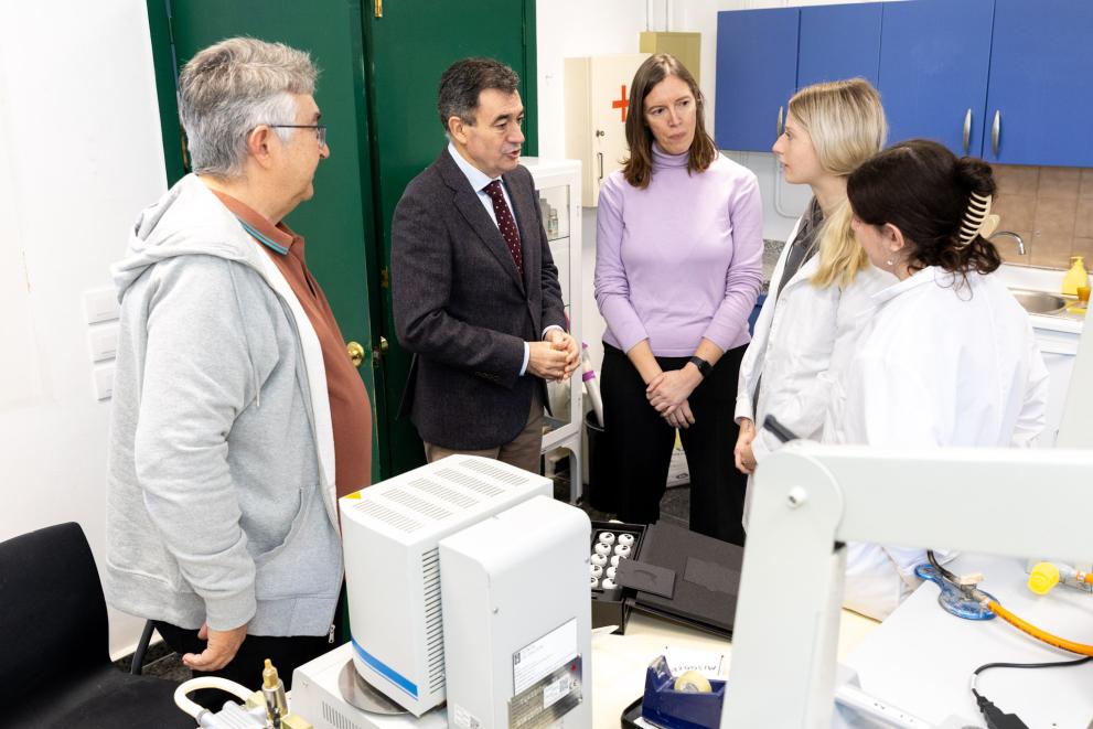 Imaxe 3 de 3 asociada á nova