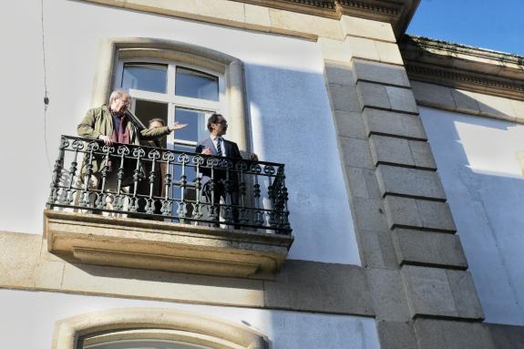 Imagen de la noticia:La Xunta renueva la iluminación exterior del IES Otero Pedrayo de Ourense