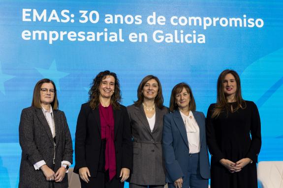 Imagen de la noticia:La Xunta lanzará en 2026 unos premios de sostenibilidad ambiental para reconocer la labor de las entidades y empresas galleg...