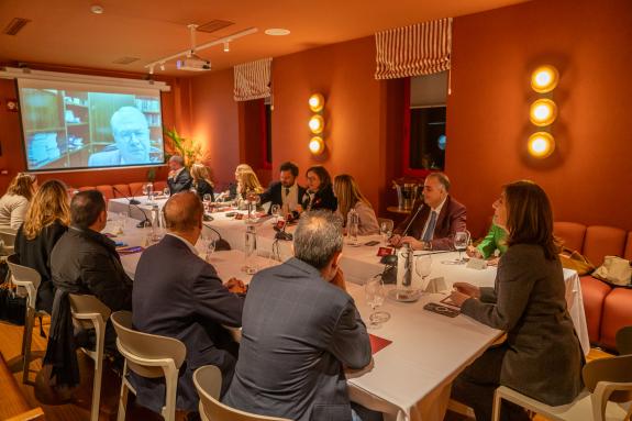 Imagen de la noticia:Galicia reúne en Baiona a las comunidades costeras en la I Cumbre del litoral, que arranca con una conferencia del magistrad...