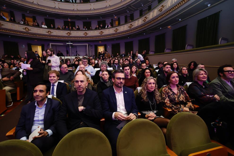 Imaxe 3 de 3 asociada á nova