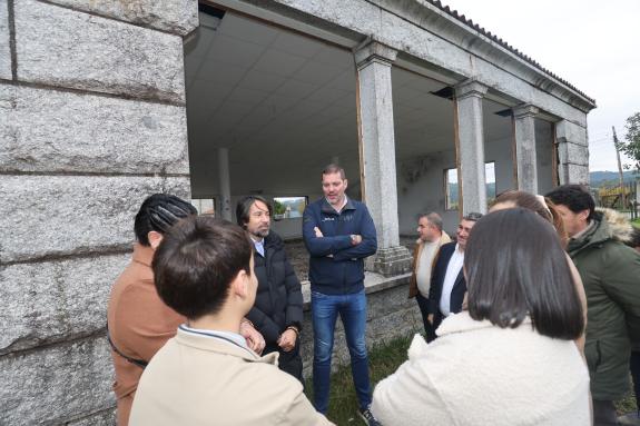 Imaxe da nova:Lopez Campos destaca o “compromiso con dotar os concellos con equipamentos culturais de calidade”