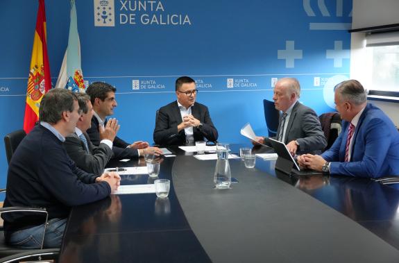 Imaxe da nova:La Xunta pone en valor los cascos históricos como motores clave de dinamización turística y comercial en las villas y ciudades gall...