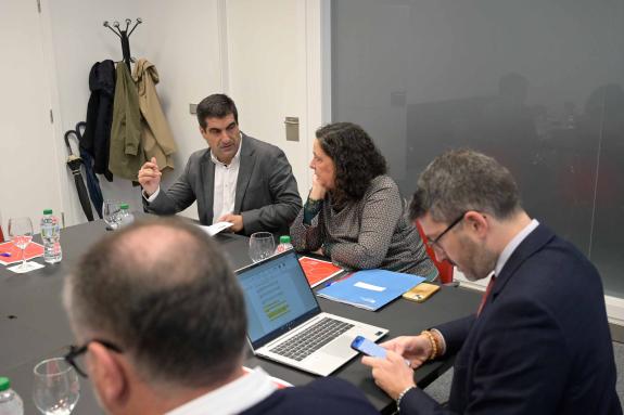 Imaxe da nova:A Xunta participa na reunión do padroado de IFECO na que se abordou a planificación da entidade para o próximo exercicio