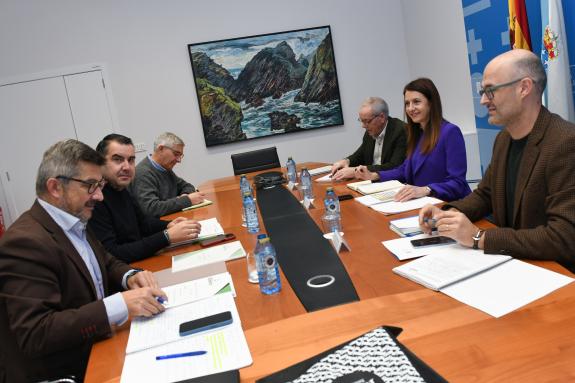 Imaxe da nova:Medio Rural e o Consello Regulador do Ribeiro reforzan a súa cooperación para impulsar a sustentabilidade e promoción destes viños