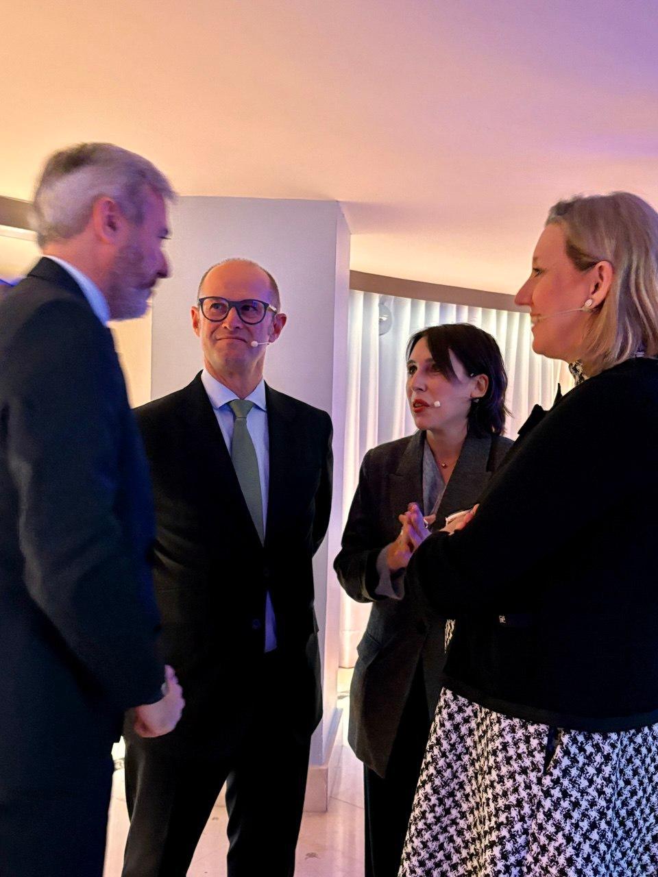 Imaxe 4 de 5 asociada á nova