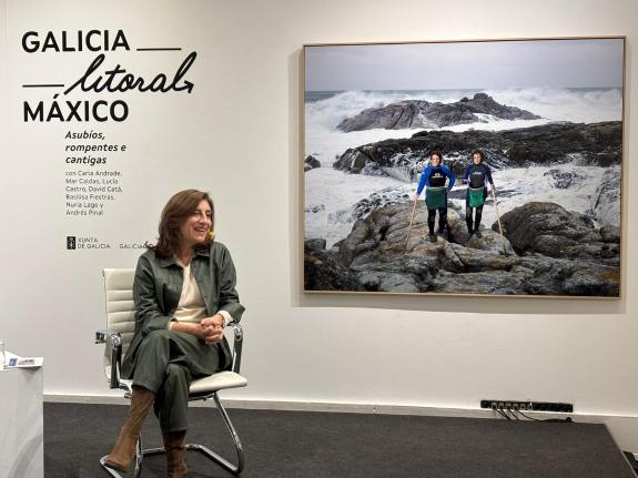 Imagen de la noticia:Ángeles Vázquez elogia la muestra Galicia, litoral máxico como la mejor invitación para descubrir los valores ambientales, t...