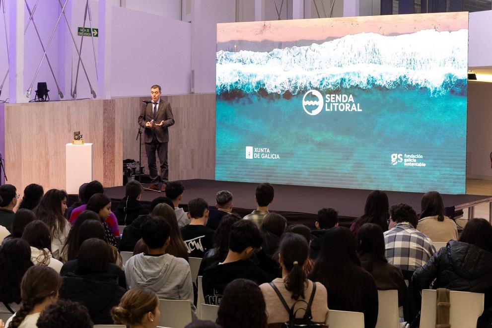 Imaxe 2 de 5 asociada á nova