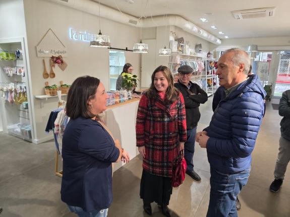 Imagen de la noticia:El delegado territorial de Pontevedra destaca la apuesta de la Xunta por la digitalización e innovación del comercio gallego