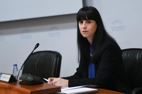 Imaxe da nova:O Sergas salienta que no vai de ano a área sanitaria de Santiago e Barbanza tramitou preto de 87.000 facturas, cumprindo o período ...