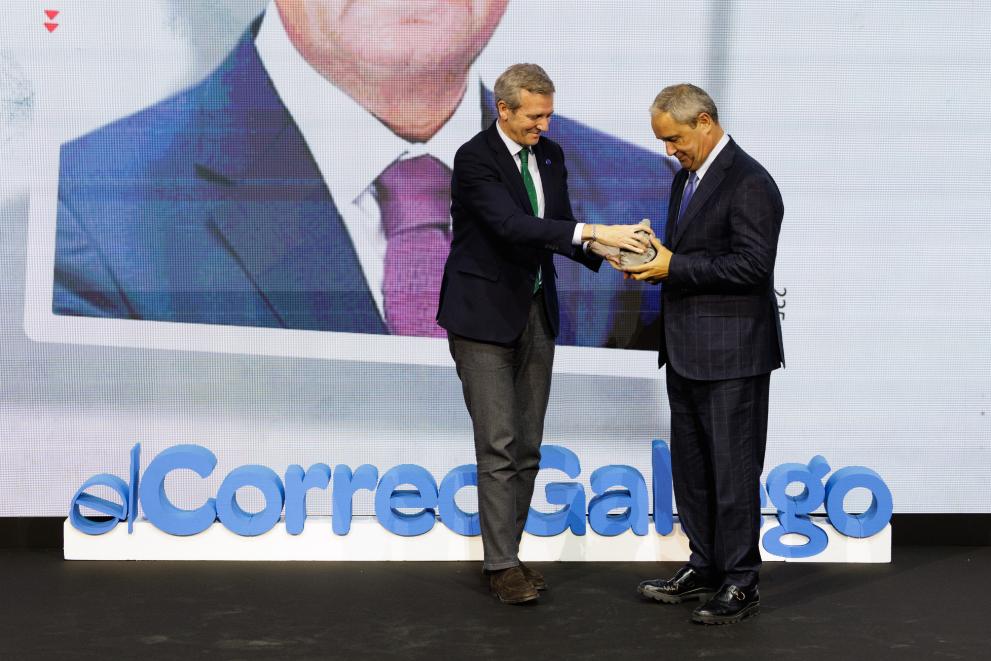 Imaxe 9 de 14 asociada á nova