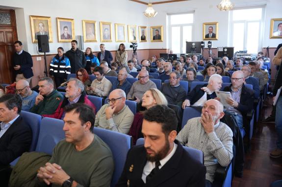 Imaxe da nova:Portos de Galicia reafirma o seu compromiso coa transición enerxética nas XXIX Xornadas de pesca de Celeiro, en Viveiro