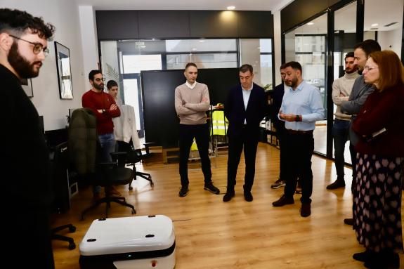 Imagen de la noticia:La Xunta rescata con 1,6 M€ proyectos de siete empresas de base tecnológica sin financiación estatal